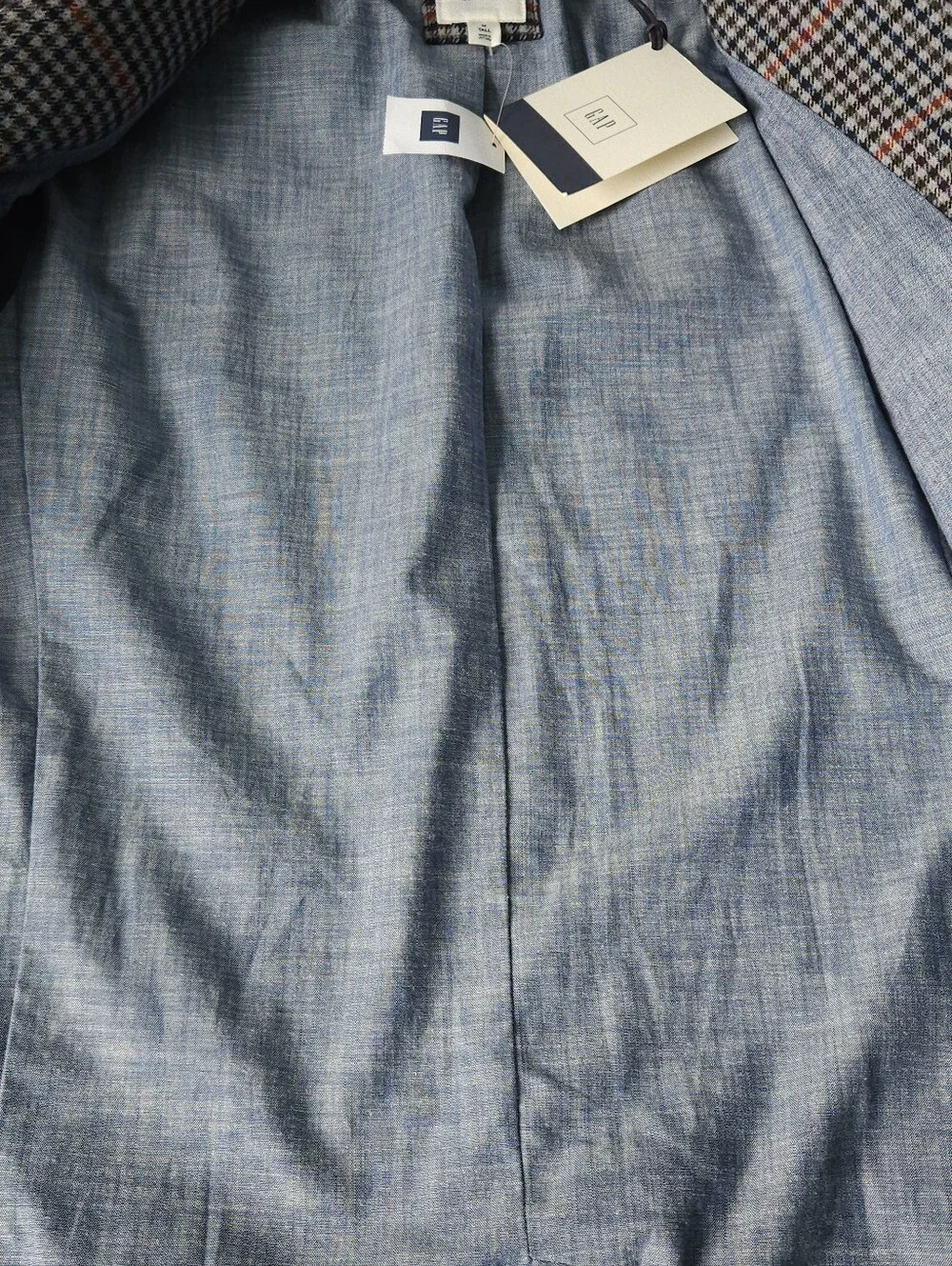 GAP mens medium